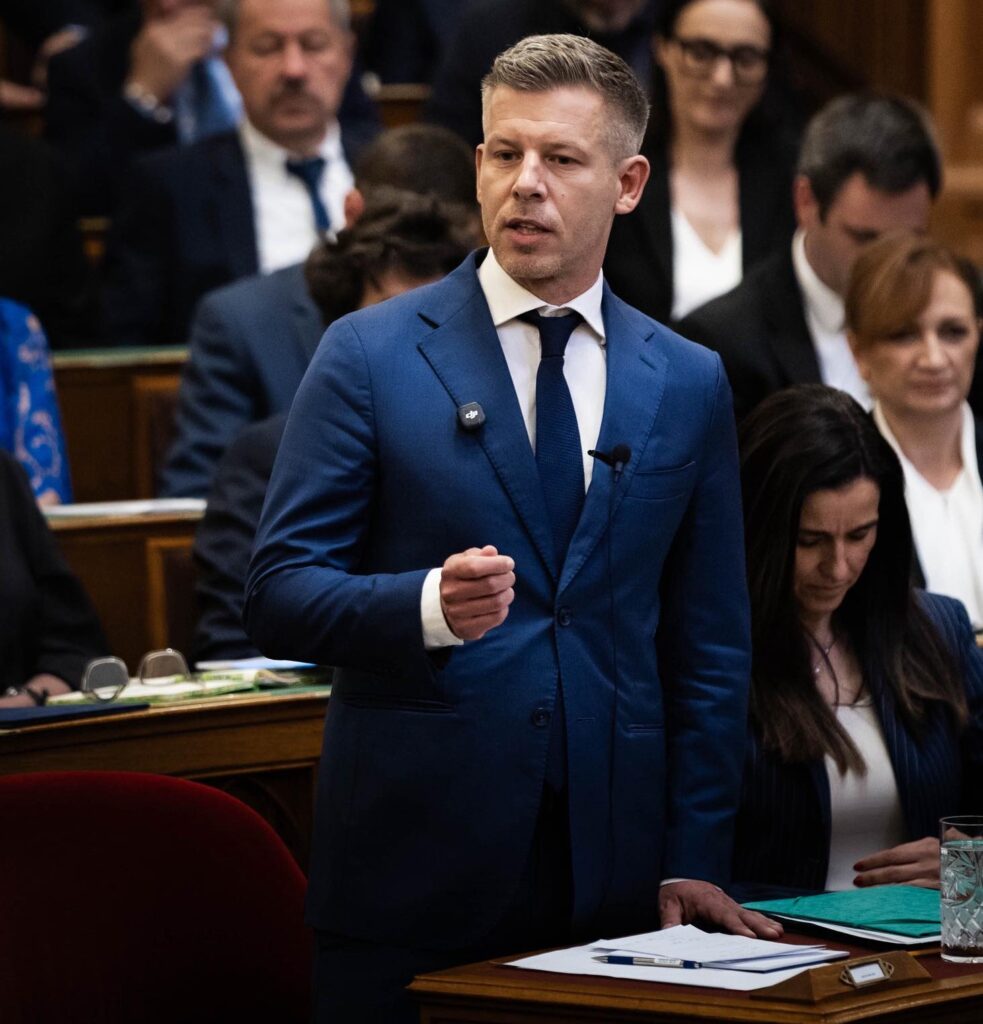 MagyarPeter Parlamentben